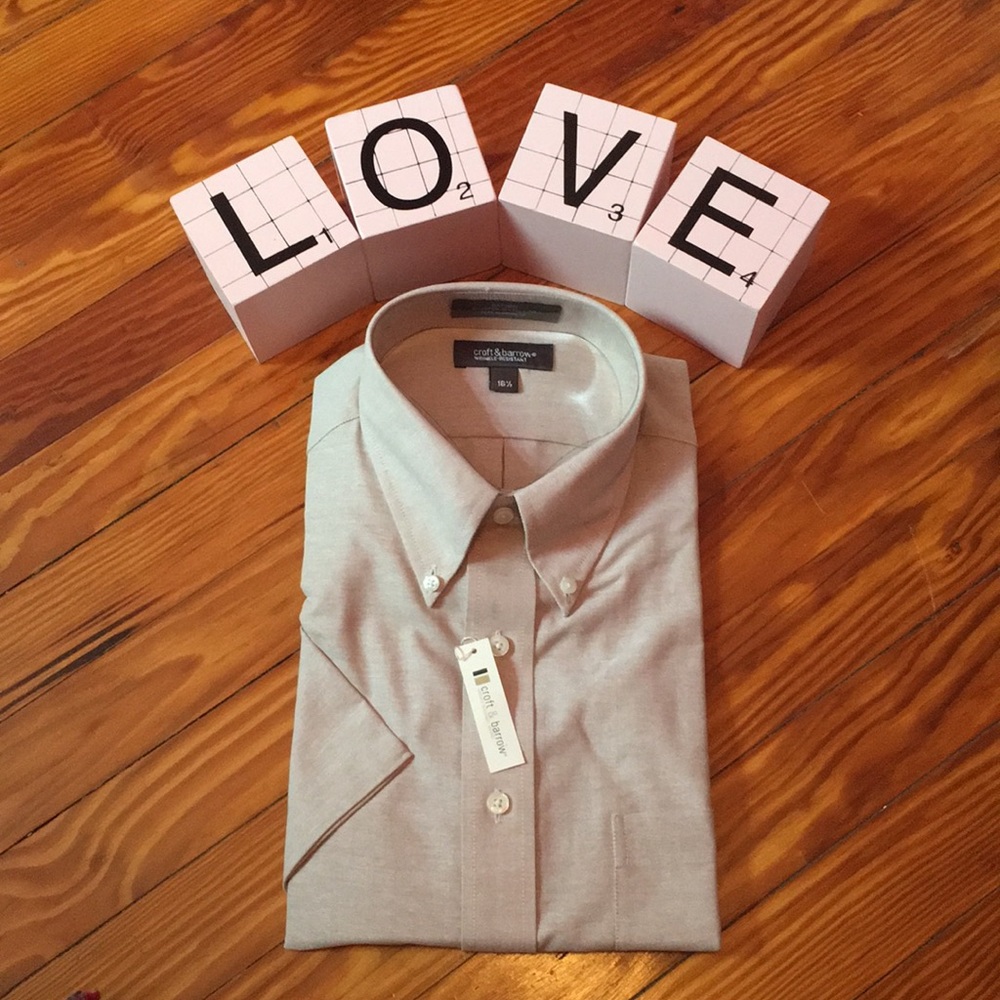 Croft & Barrow Short Sleeve Tan Dress Shirt 16 1/2